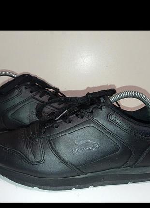 Брендовые кожаные легкие кроссовки slazenger.