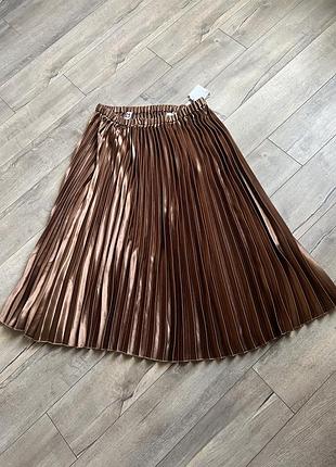 Шикарна спідниця