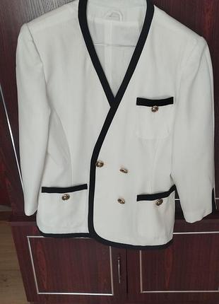 Жакет, піджак новий в стилі шанель