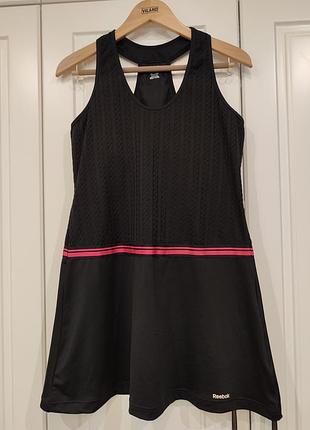 Платье теннисное спортивное