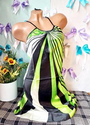 Атласна нічна сорочка