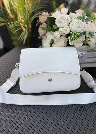 Женская стильная и качественная сумка из эко кожи белая лак