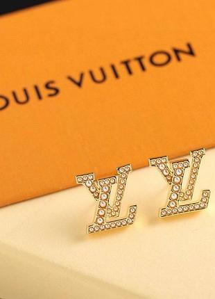 Сережки кульчики