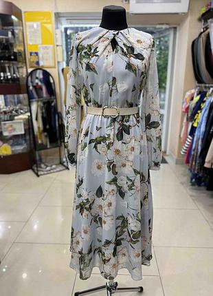 Платье женское нарядное с длинными рукавами шифоновое голубое с цветочным принтом