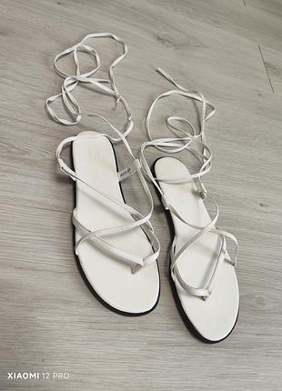 Женские белые босоножки, сандалии на шнуровках, размер 38-39