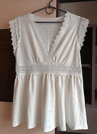 Нарядна футболка