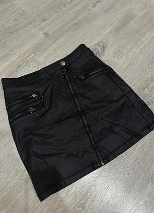 Міні спідничка