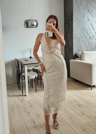 Продам платье с кружевом zara