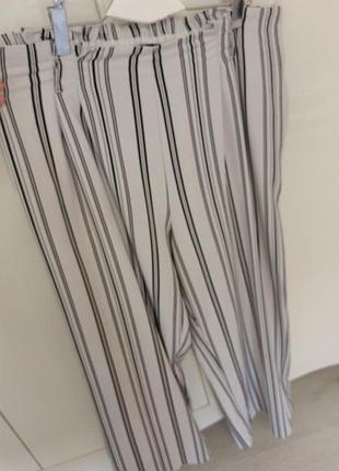 52 р брючины брюки полоска черно белые палаццо широкие прямые на резинке женские