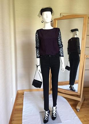 Стильная блуза  кружевные рукава