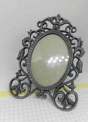 Металева важка рамочка для фото.
