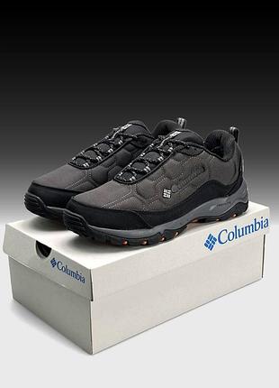 Мужские кроссовки columbia columbia firecamp iii waterproof dark grey black