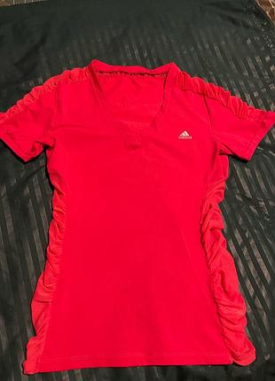 Футболка жіноча adidas