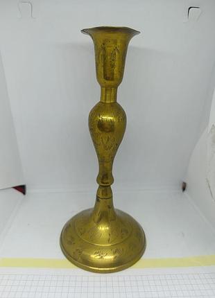 Латунный подсвечник. высота 19см.