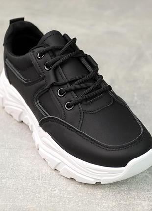 Кроссовки женские 588363 черные