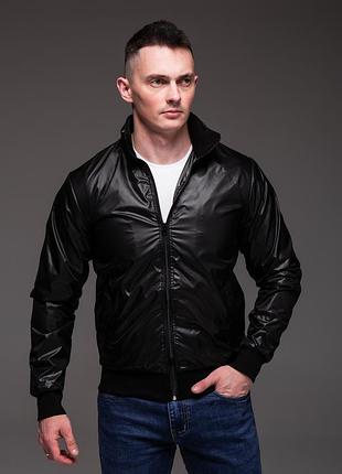 Черная мужская ветровка без капюшона