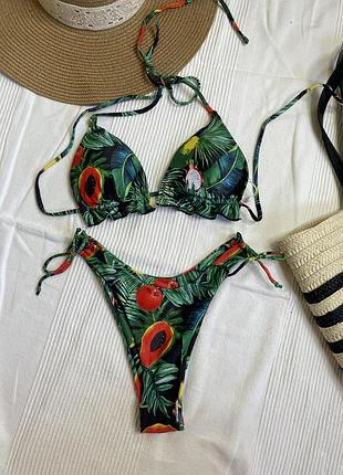 Роздільний купальник з високими трусиками