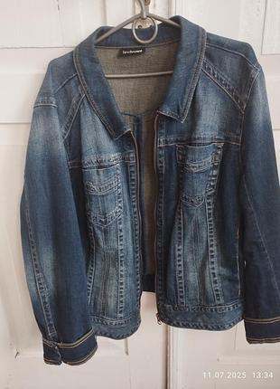 Куртка женская джинсовая. размер 54-56