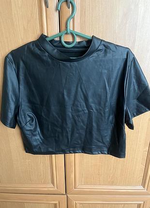 Новий жіночій топ- гольф під шкіру