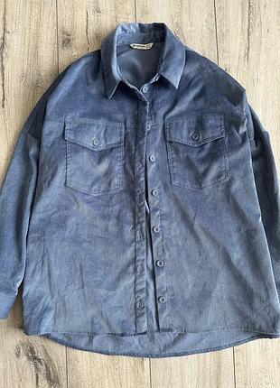 Красива сорочка в рубчик stradivarius