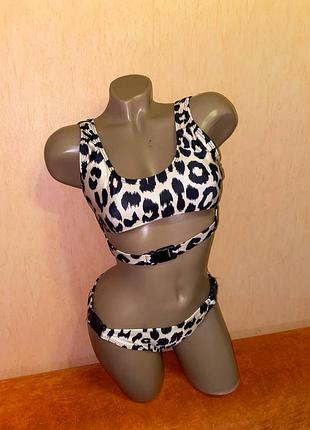 Купальник топ  раздельный  леопардовый принт  р.l