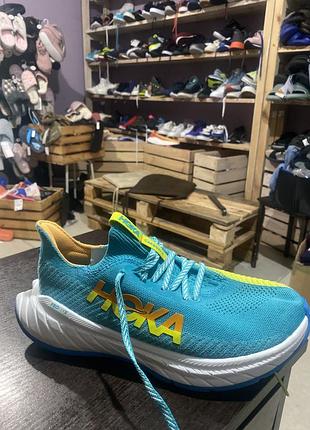 Hoka carbon x