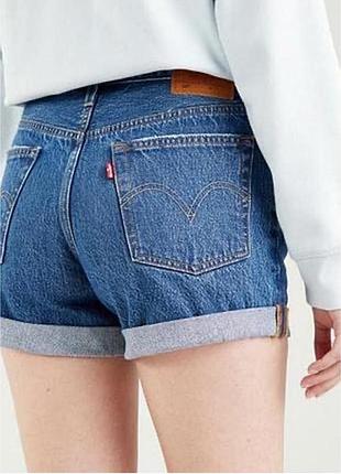 Жіночі джинсові шорти levi’s