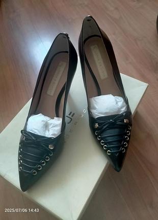 Туфли модельные оригинал бренда jorge bishoff