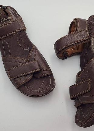 Кожаные оригинальные мужские босоножки от английского бренда 
clarks air