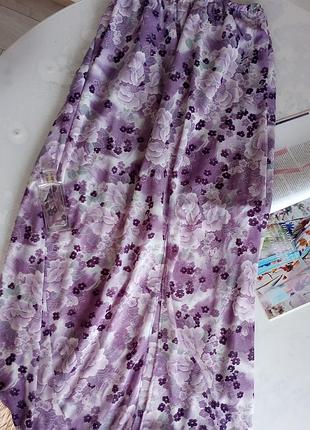 Летний распродаж!сиковая макси-юбка в цветочный принт разрезом на ножке