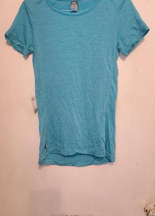 Футболка icebreaker.