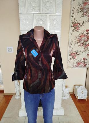 Новая блестящая блуза