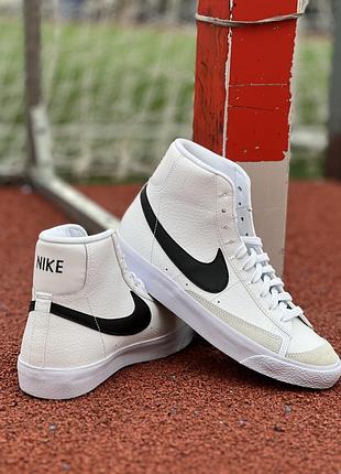 Nike blazer mid ‘77
