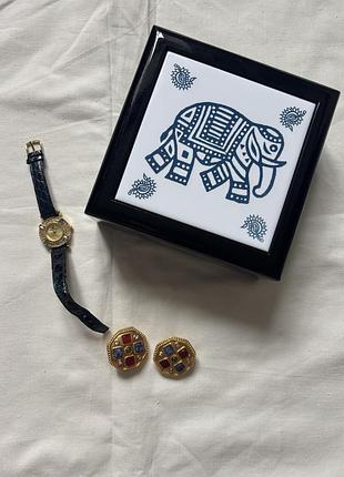 Скринька для прикрас