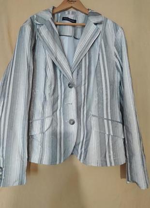 Пиджак на подкладке ,sixth sense