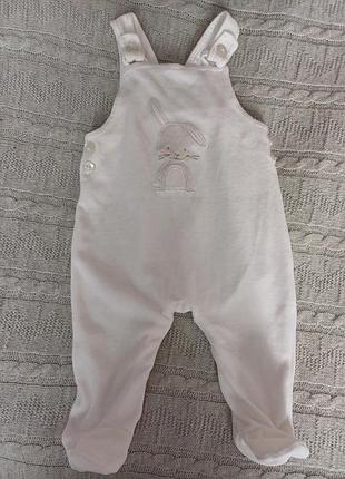 Ползунки велюровые белые унисекс на 3-6 м, зайчик,