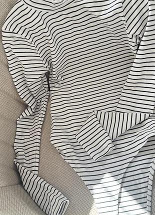 Базовий боді в смужку