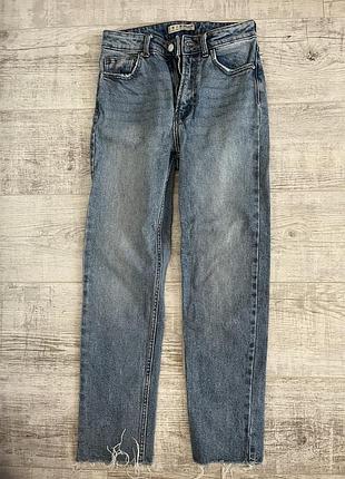 Джинси, мом