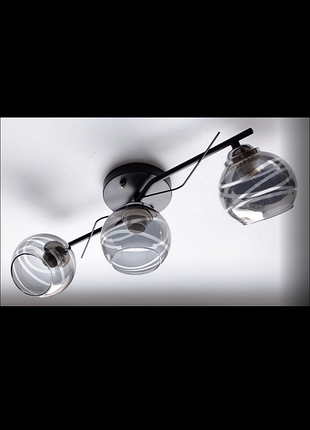 Люстра на 3 плафони