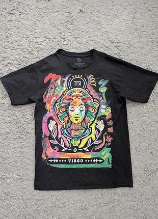 Футболка the mountain, size m, состояние отличное, плечи 49 подмышки 50 длина 72