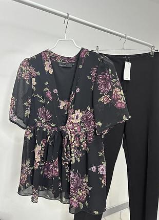 Блуза 36 р. в цветочный принт kappahl