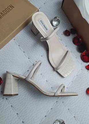Steve madden оригінал світло-бежеві босоніжки сабо на підборах