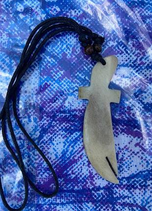 Кулон в виде меча 2