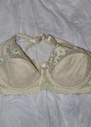 Бюстгальтер напівпоролоновий, бежевий з мереживом