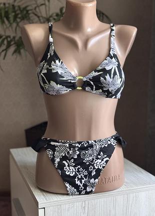 Жіночі купальник