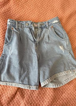 Джинсові шорти
