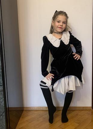 Сукня для дівчинки