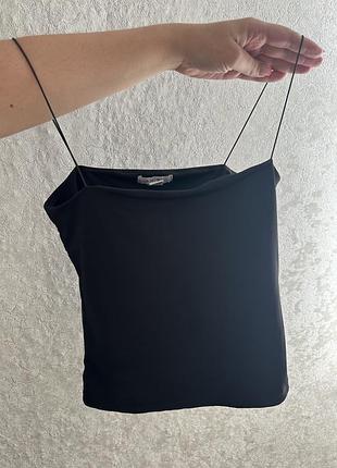 Жіночий топ чорний