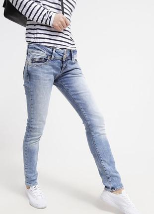 Джинсы скинни. cross jeans нимесовая. качество.1 фото