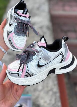 Підліткові кросівки